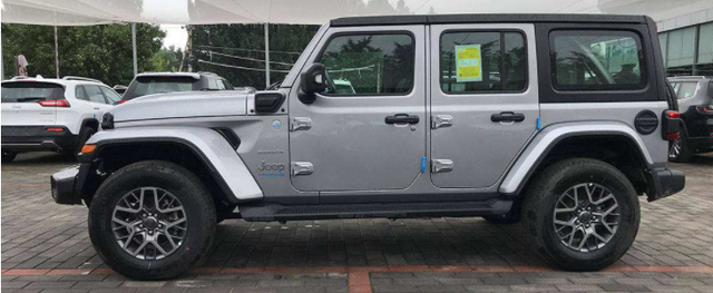 22款牧马人撒哈拉罗宾汉天津港43万起