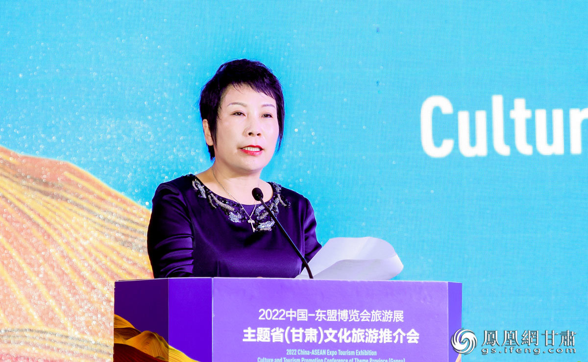 国家文旅部机关服务局副局长张杰表示，文旅部将推动甘肃文旅品牌走向世界。甘肃省文化和旅游厅供图