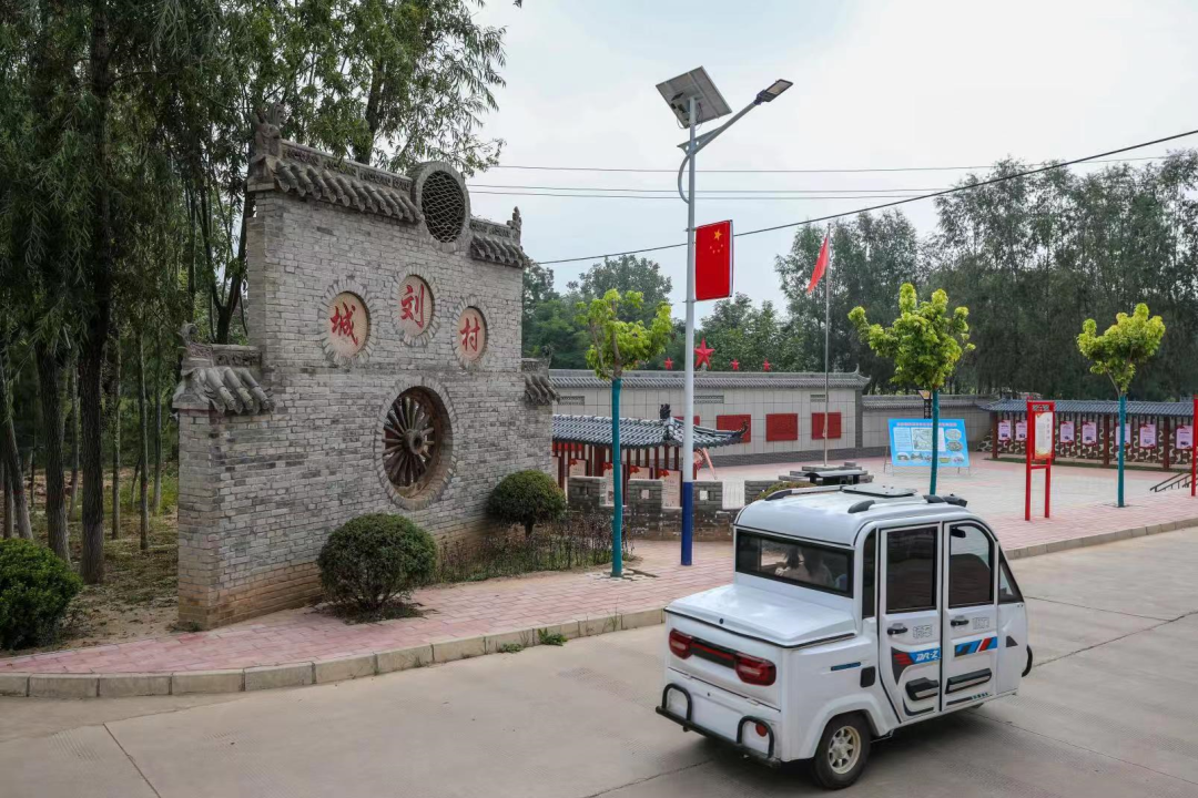 村美民富新风漾 甘肃泾川这个"红色村"实力"圈粉"