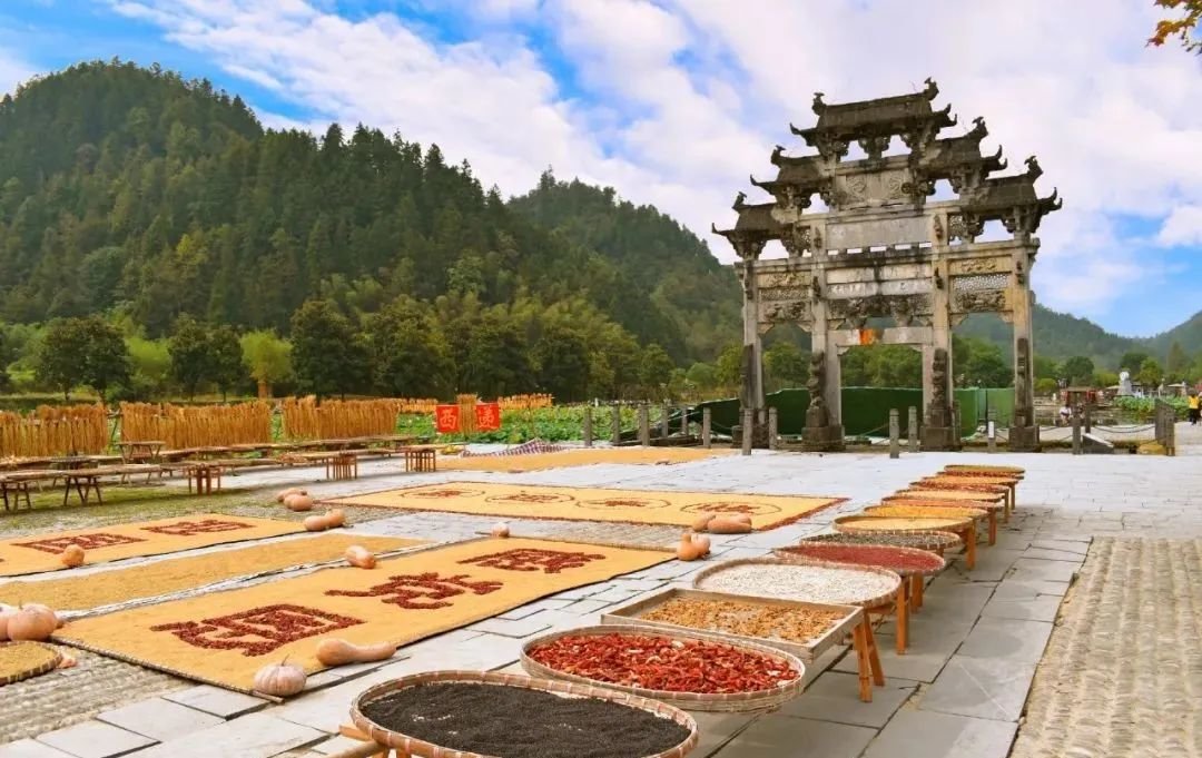 凤凰网安徽特约摄影师 江然凌（安徽黄山市西递）