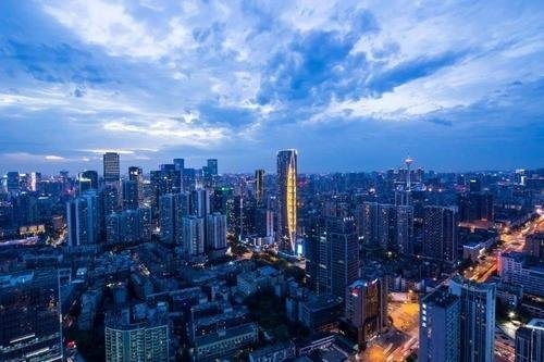 成都:以城市有机更新为途径,谋求旧城焕新和经济产业的全面转型发展_凤凰网