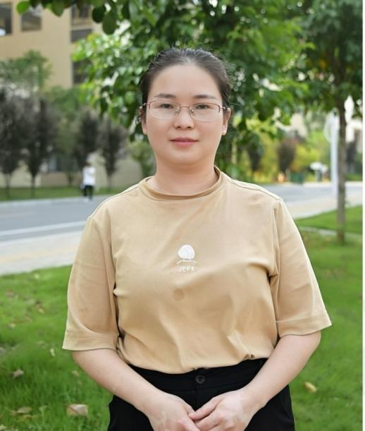 赣州职业技术学院优秀教师王娟立足本职 用爱育人
