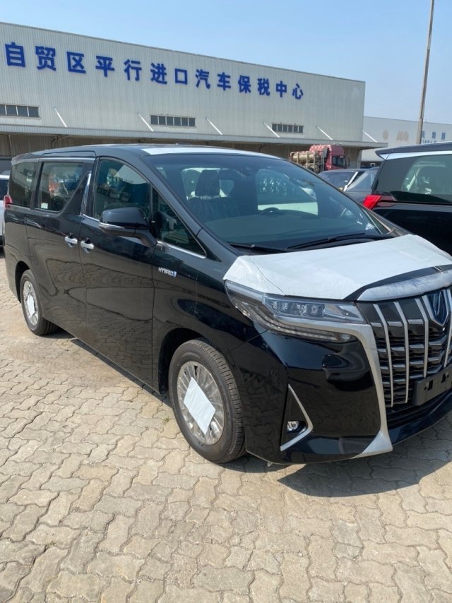 2022款丰田埃尔法豪华商务分期购车售