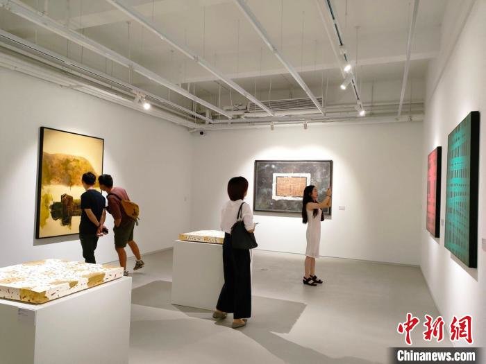 东方大漆艺术中心在“千年瓷都”江西景德镇开馆