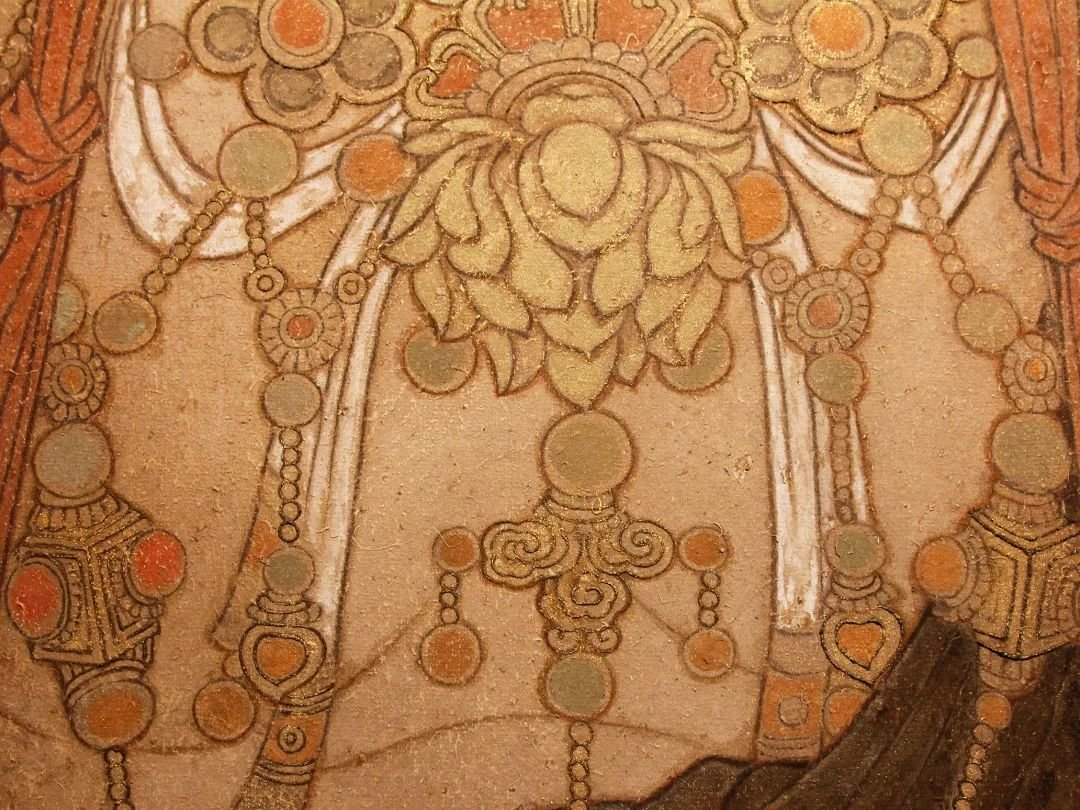 使用沥粉堆金手法刻画的璎珞