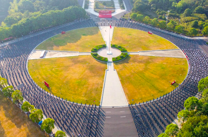 江西中医药大学：国旗下的思政课