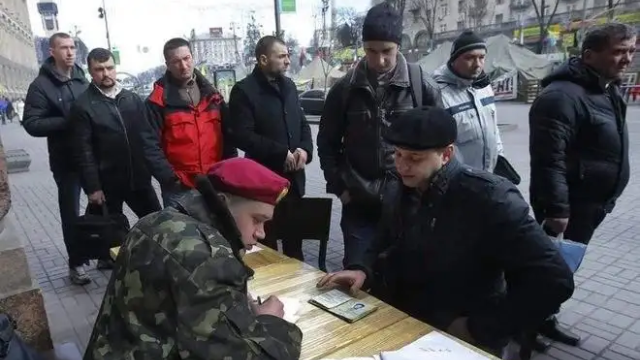 俄罗斯发布动员令后大量公民离境？克宫回应