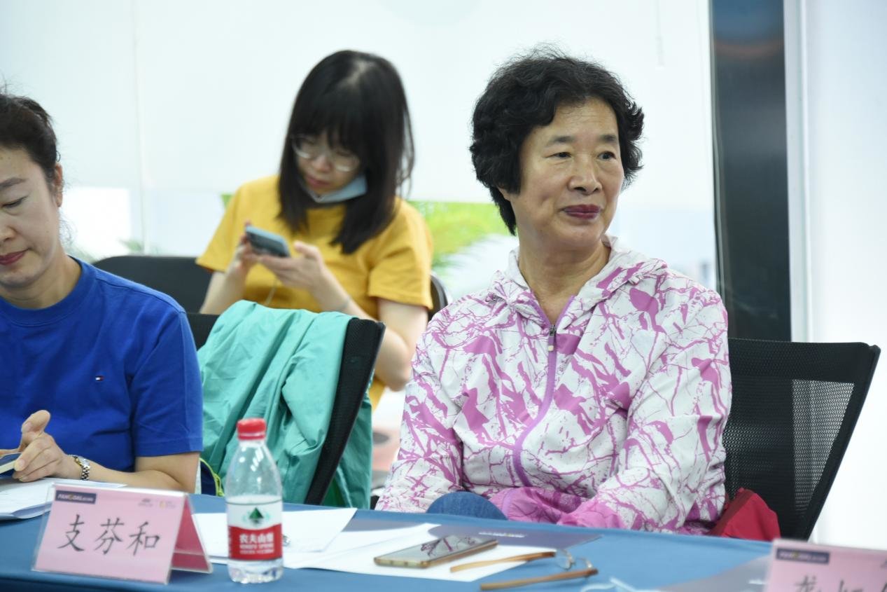 北京联合大学教授、全国电子商务行业指导委员会原秘书长支芬和