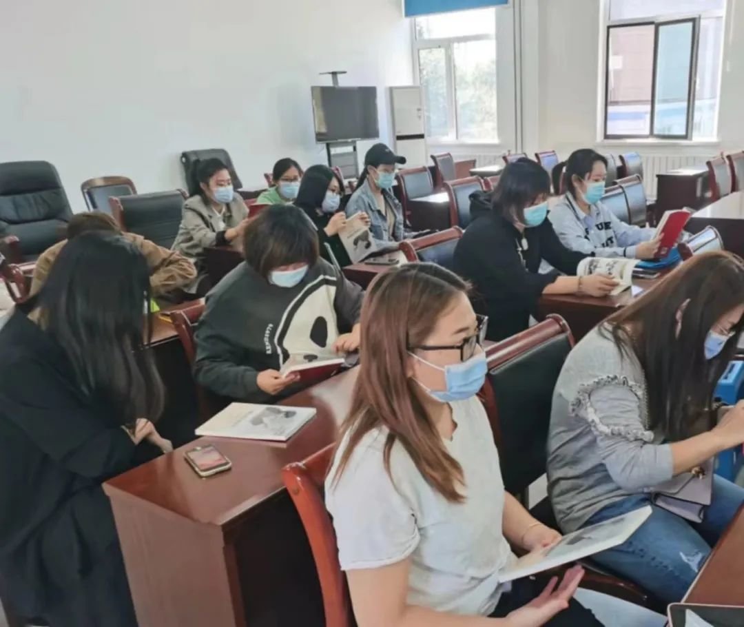 唐山市路北区：开展主题读书分享会