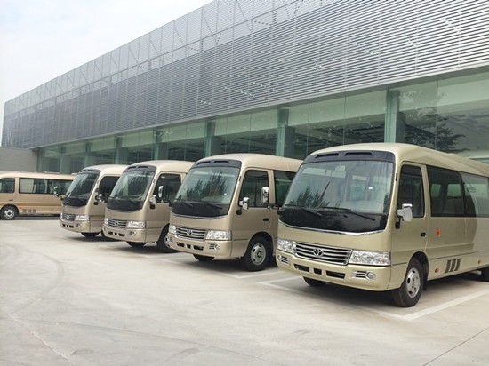 丰田考斯特11座中巴车价格图片国庆优惠_凤凰网汽车_凤凰网