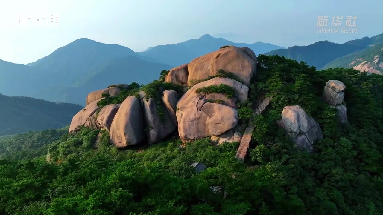 瞰见|安徽池州:山水之间,秋意盎然_凤凰网视频_凤凰网