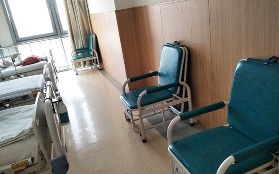 "共享陪护床椅"花粉云陪护床椅为加盟商进驻医院全力护航,实现稳健