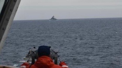美国海岸警卫队拍到中国导弹驱逐舰