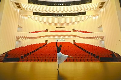 演艺中心内景