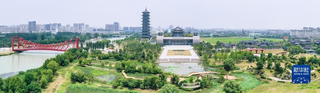 这是位于江苏省扬州市的中国大运河博物馆(2022年5月25日摄,无人机照片)。新华社记者 李博 摄