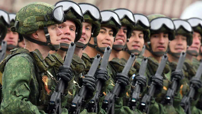 俄罗斯已征召20万新兵 美国对乌又增军援