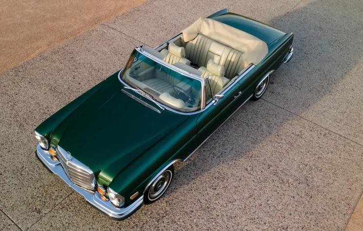 1971年梅赛德斯-奔驰280se拍出31万美金