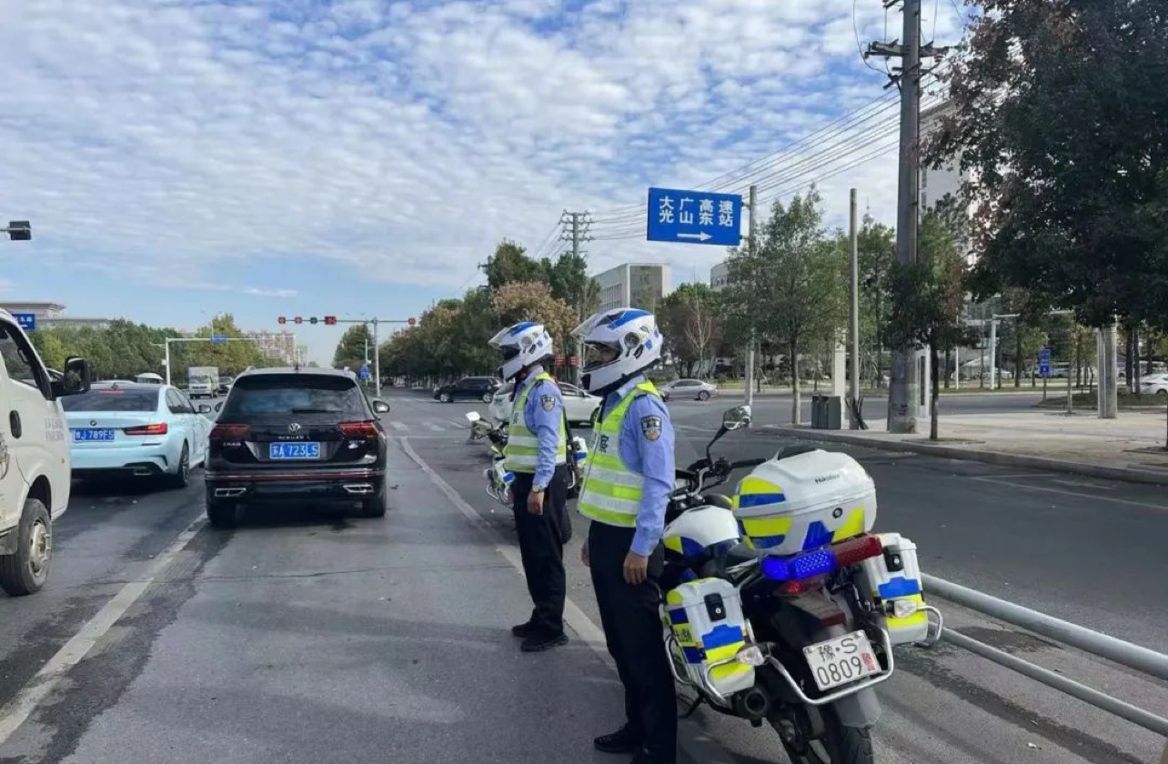 节日我在岗｜全警动员 全力以赴 光山公安交警“国庆”假期为路畅民安保驾护航凤凰网河南 凤凰网