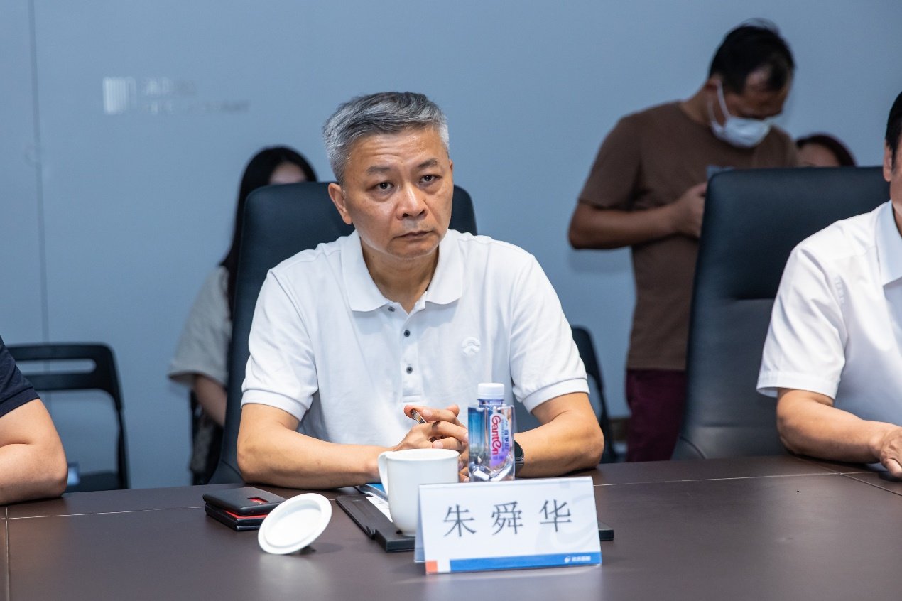 深圳市智能穿戴产业联合会会长朱舜华