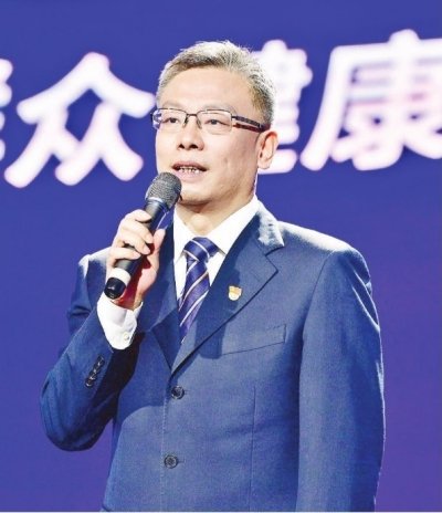 武汉市卫生健康委员会党委书记、主任郑云。