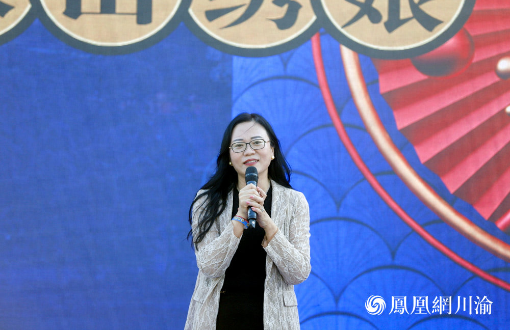 依文集团董事长、依文&middot;中国手工坊创始人夏华