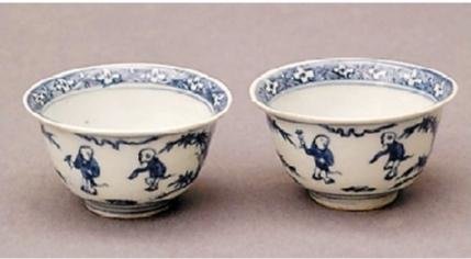 明代正德青花婴戏图瓷碗