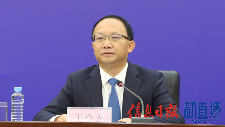 吉安市委书记王少玄(文颖 摄)