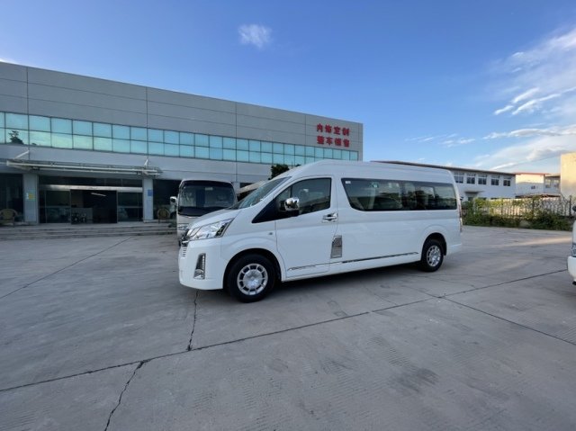 2021款进口丰田海狮35l优惠价31万起