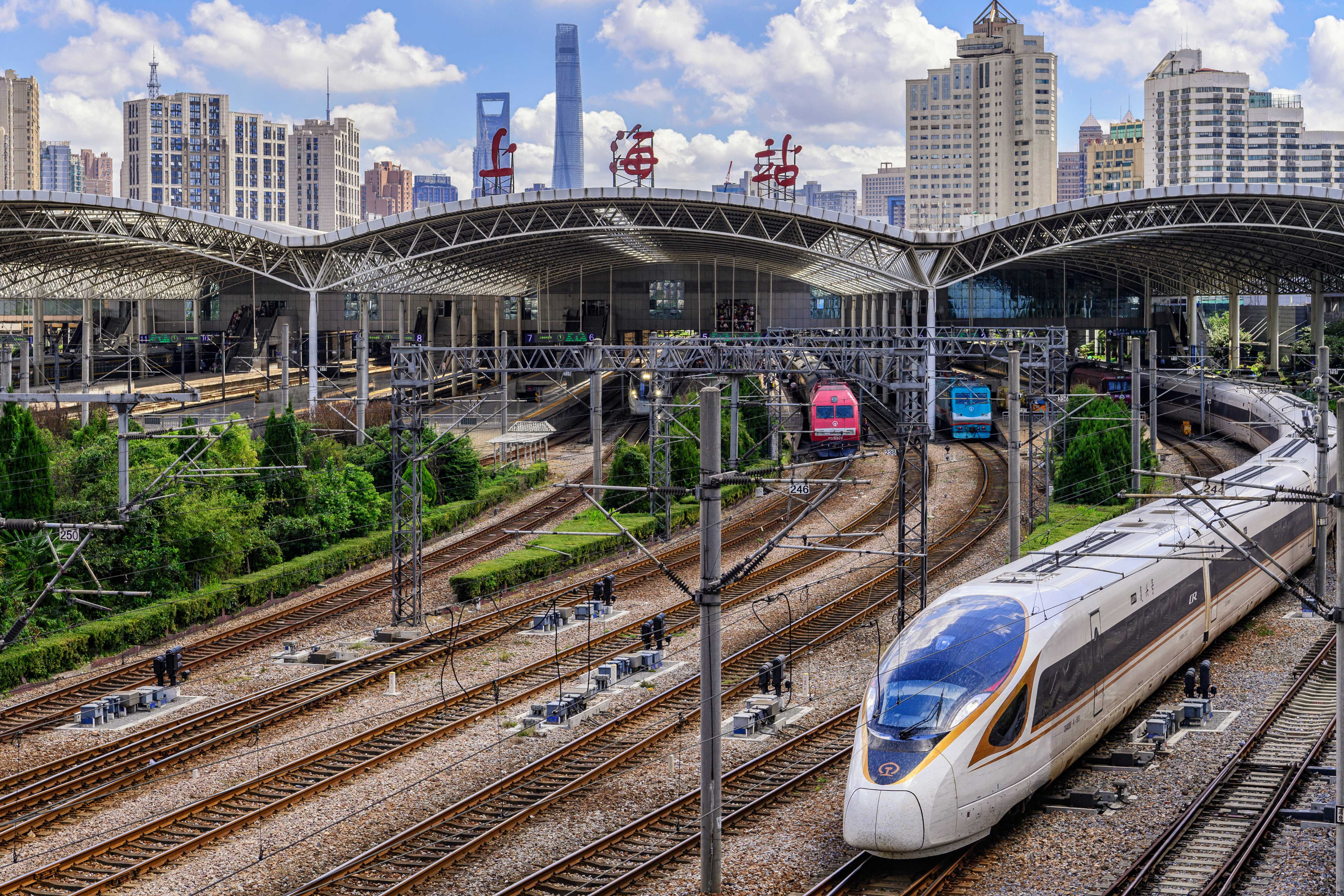 长三角铁路明起实行新列车运行图,杭州至武汉方向运能