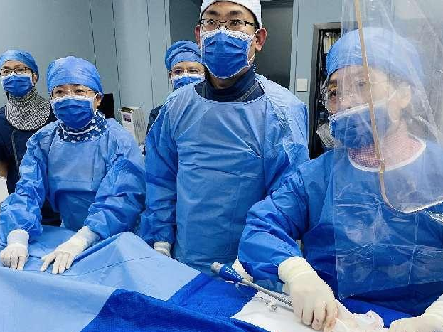 徐州市首例植入！徐州市中醫院成功完成新型無導線起搏器