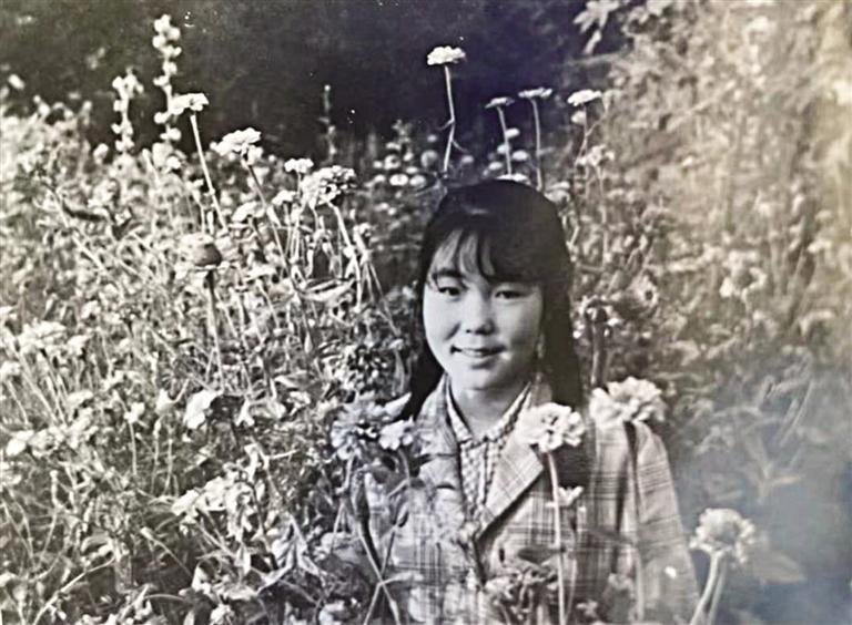 年轻时的小川