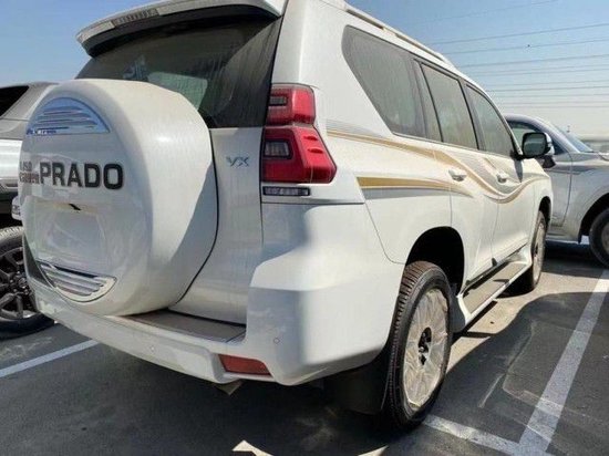 2022款丰田霸道2700配置介绍高端越野车