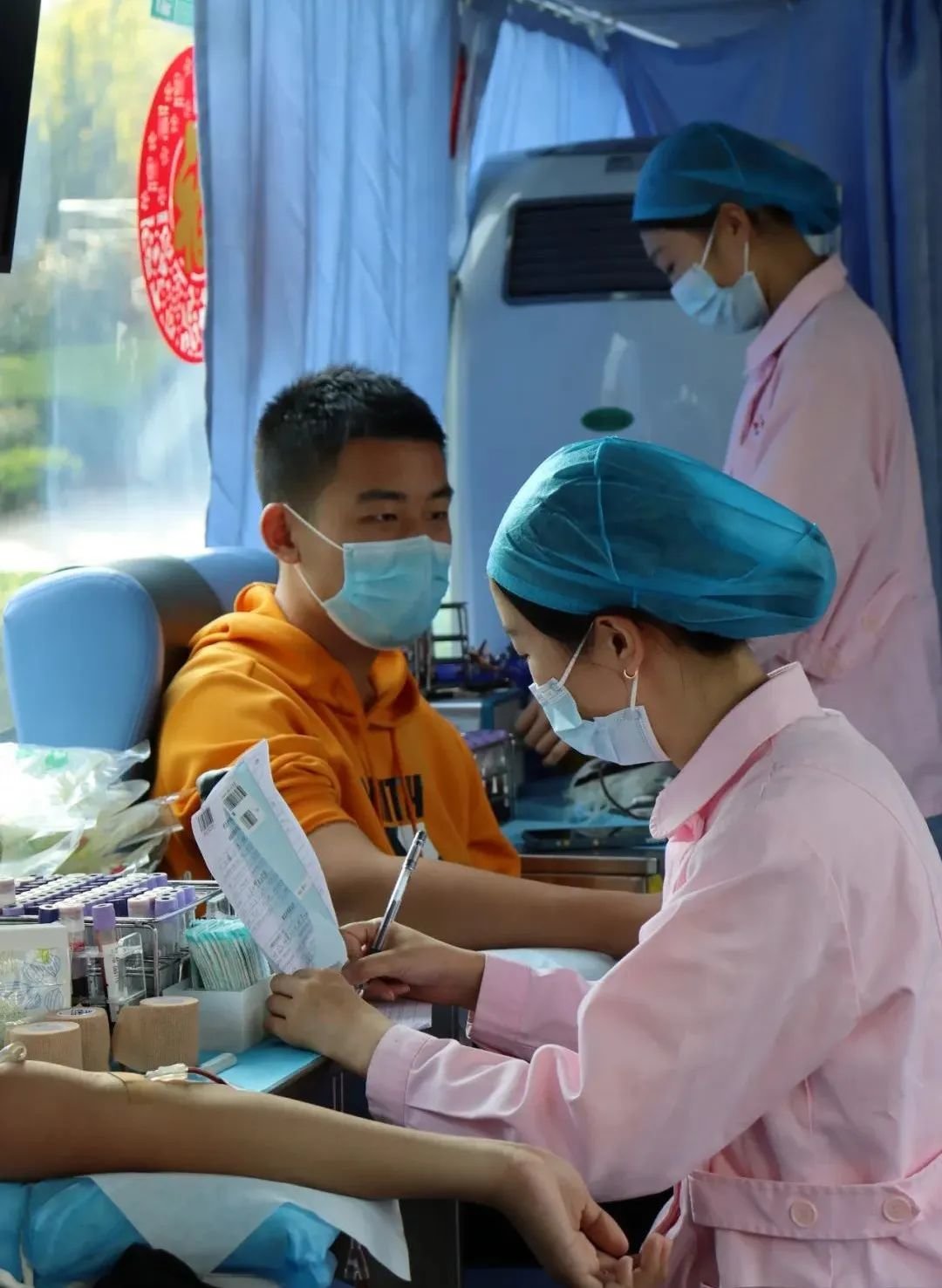 山东外贸职业学院|让青春的旗帜在热血中飘扬!