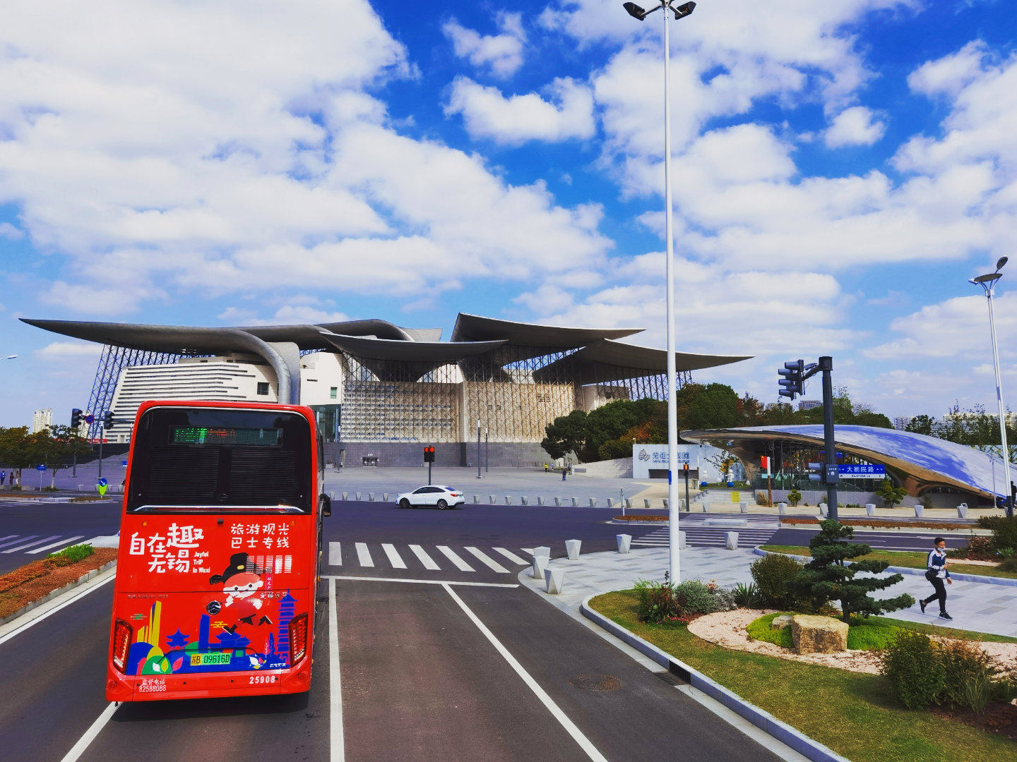 无锡蠡湖观光专线上线运营！