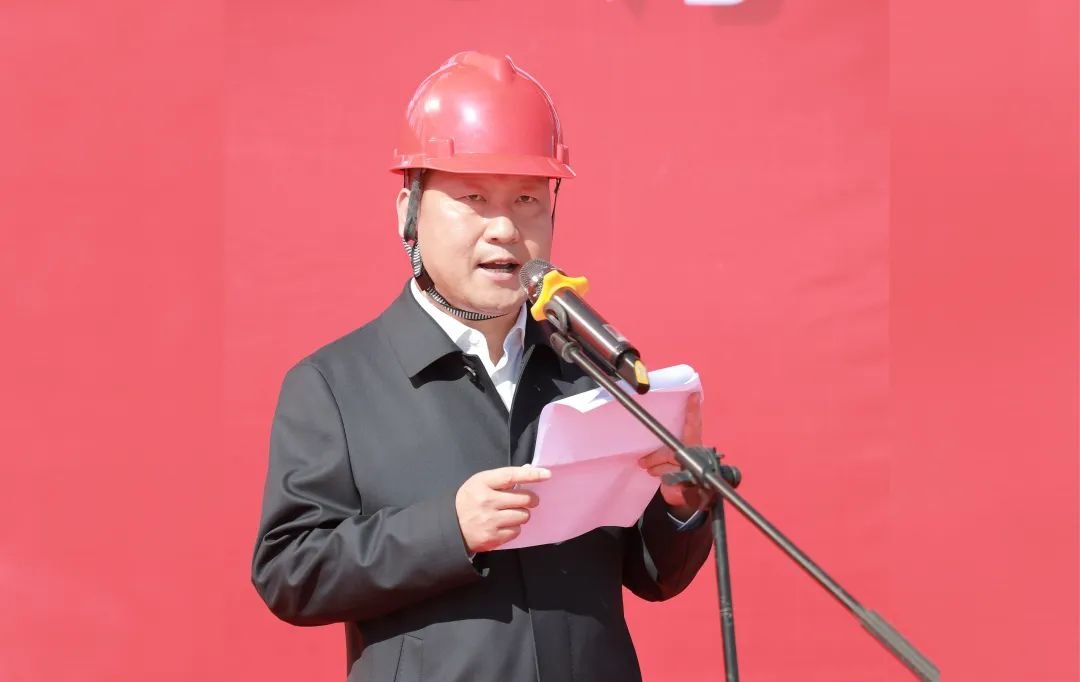 淄博东岳经济开发区党工委副书记、唐山镇党委书记何玉金讲话