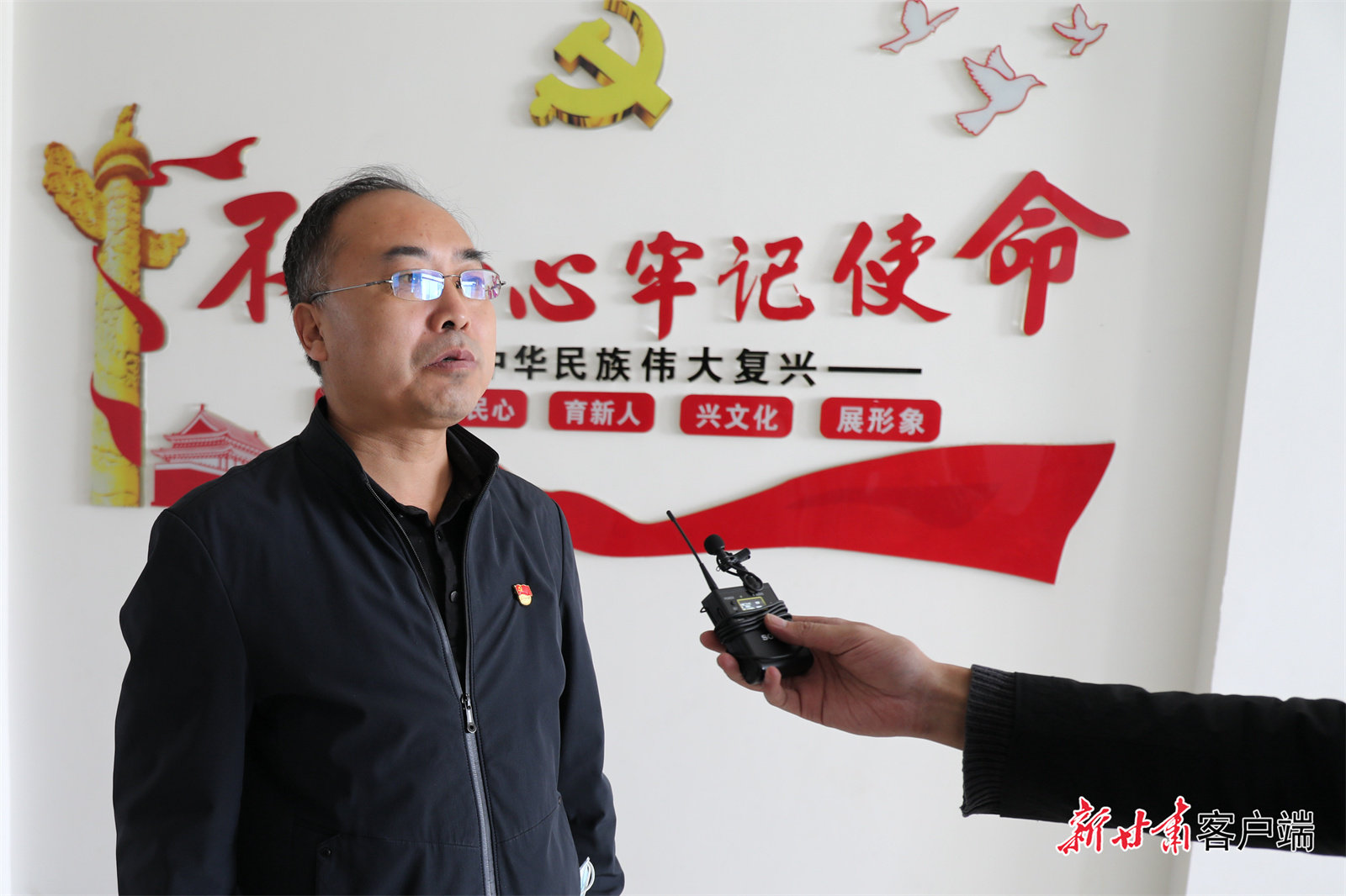 中共甘谷县委宣传部常务副部长、网信办主任王少飞