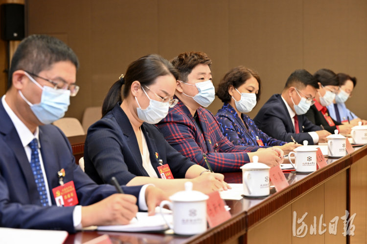 10月15日上午，出席中国共产党第二十次全国代表大会的河北省代表团在北京召开第一次全体会议。这是会议现场。 河北日报记者赵海江摄