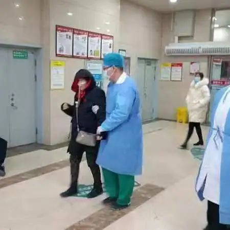 【哈院报道】国庆急诊人，“医”线不打烊