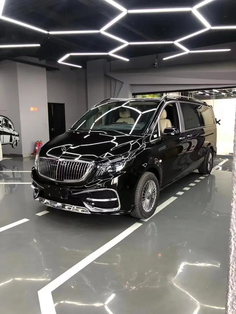 奔驰威霆改装迈巴赫商务车报价多少钱