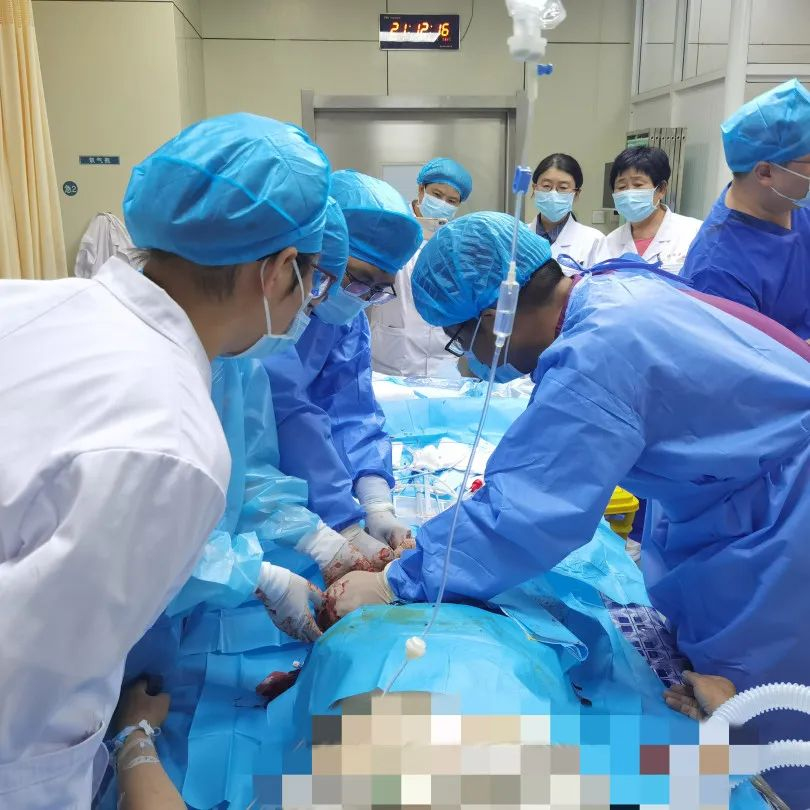【哈院报道】国庆急诊人，“医”线不打烊