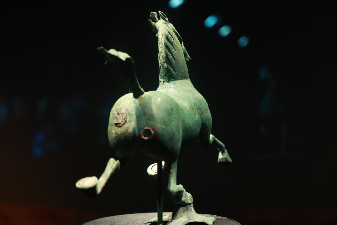 汉 铜奔马 甘肃省博物馆藏