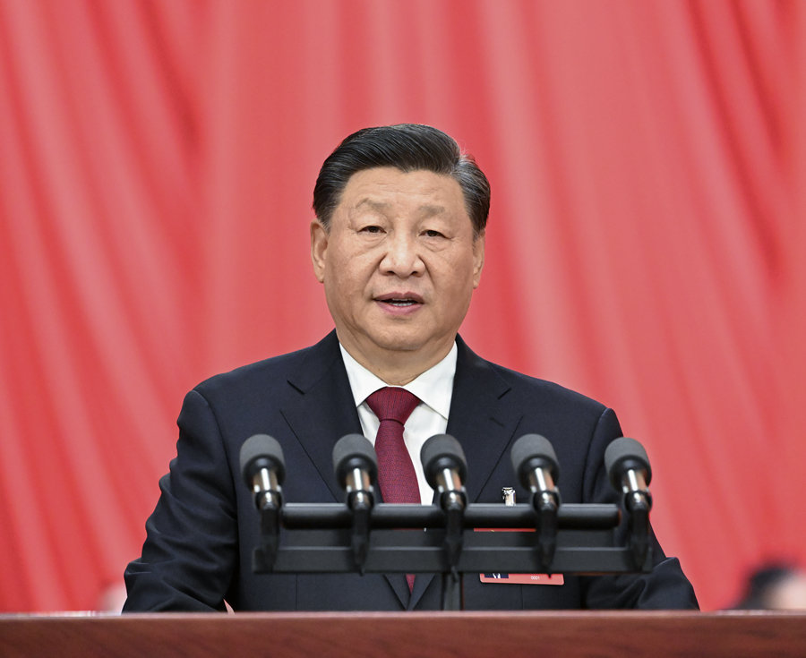 10月16日，习近平在中国共产党第二十次全国代表大会上作报告。新华社记者 饶爱民 摄