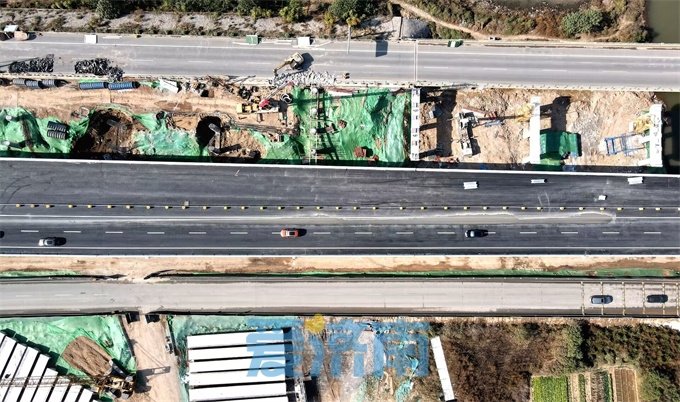 （济南日报 记者：崔健 摄）