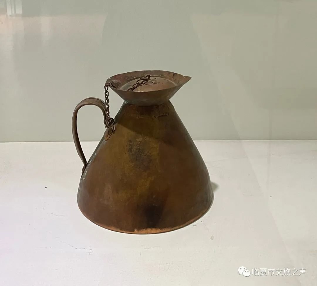 千锤万击方可成器 看匠人如何化一片铜为神奇