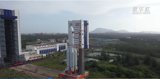 空间站梦天实验舱舱箭组合体转运至发射区