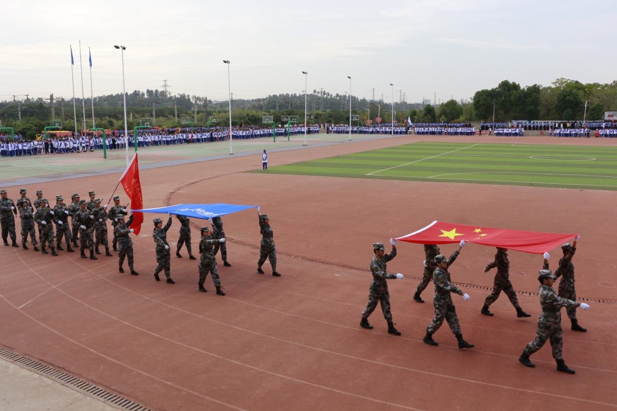 南昌向远轨道技术学校第十五届运动会开幕凤凰网江西_凤凰网