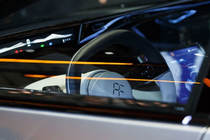 法拉第FF91电动车