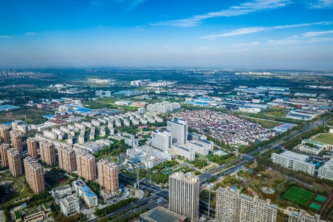 南京高淳区企业开足马力快干实干促发展