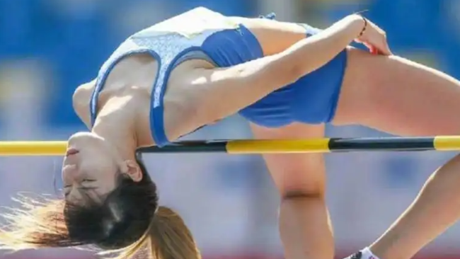 1米88！00后清华跳高美女邵雨琪，刷新个人最好成绩