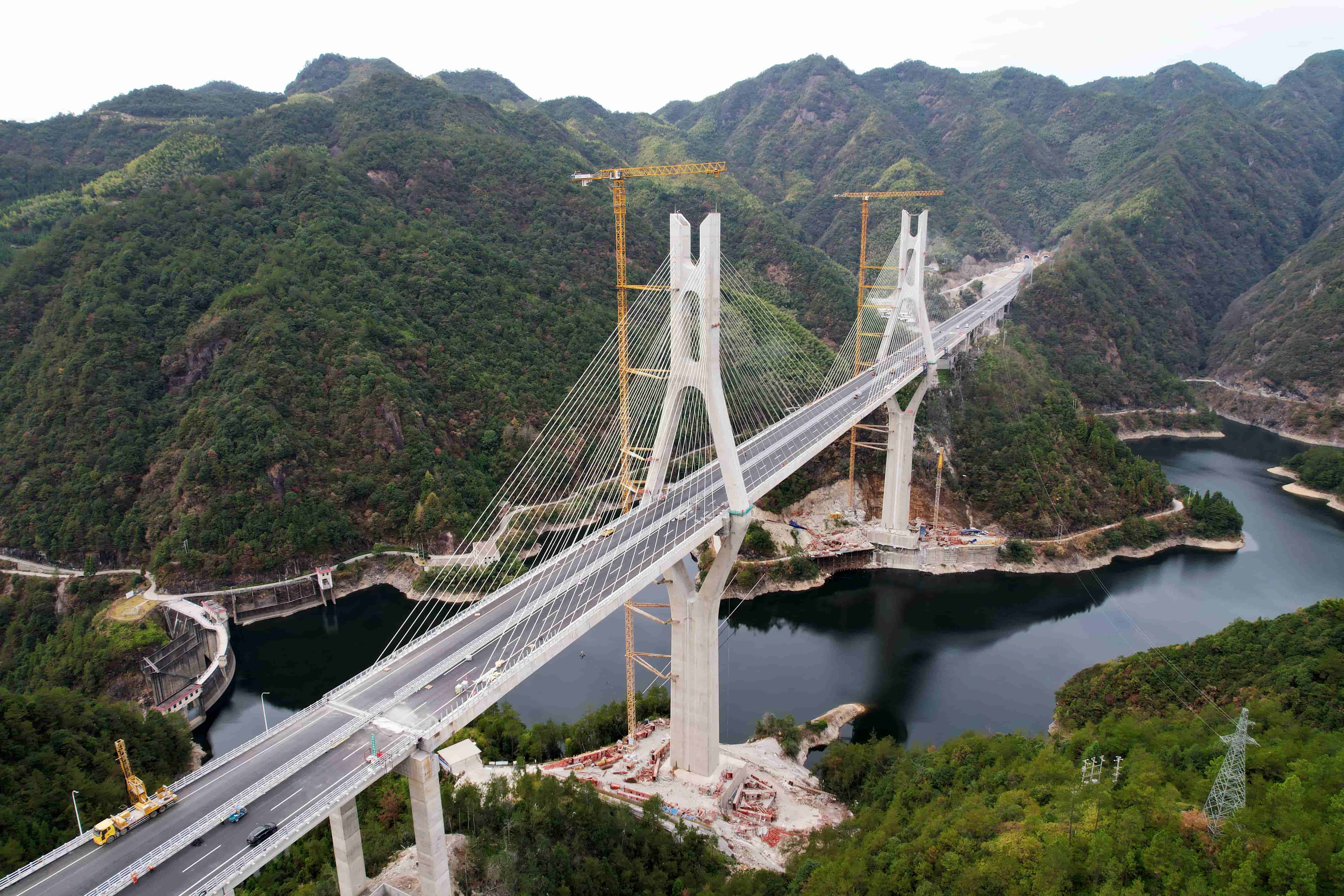 景文高速景宁高架桥图片
